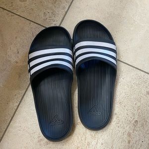 Adidas slides size 8